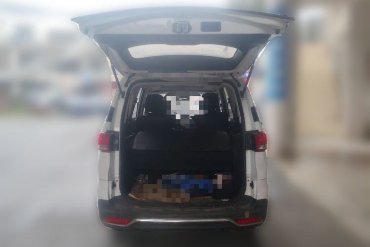 Used HYOSOW H3 2015 1.5L manual luxury version