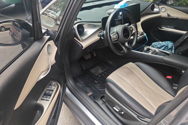 Used BYD Dolphin 2023 420 km Fashion Edition
