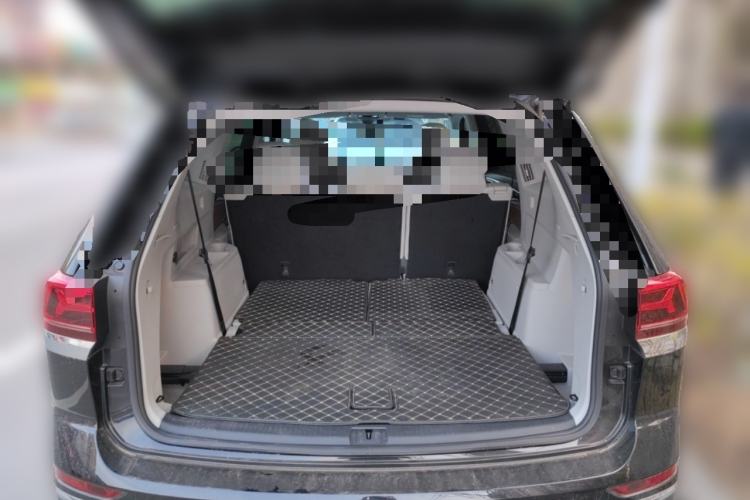 Used Volkswagen Teramont 2023 380TSI Four-Wheel Drive Luxury Edition Trunk