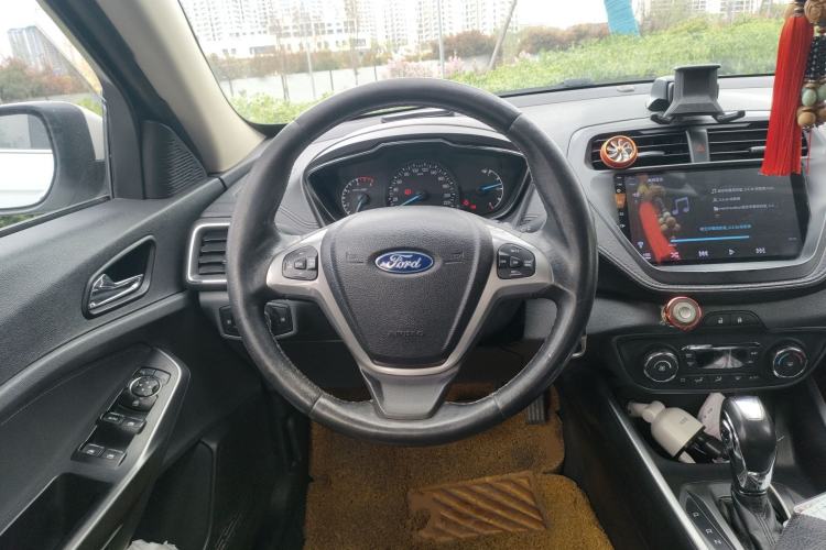 Used Ford Escort 2015 1.5L Automatic Fashion Model Steering Wheel