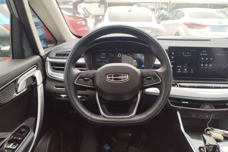 Used Geely Auto Jiajie 2023 Geely Jiaji L 1.5TD DCT Luxury Model