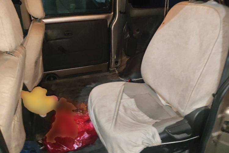 Used Wuling Rongguang V 2015 1.2L Standard Version
