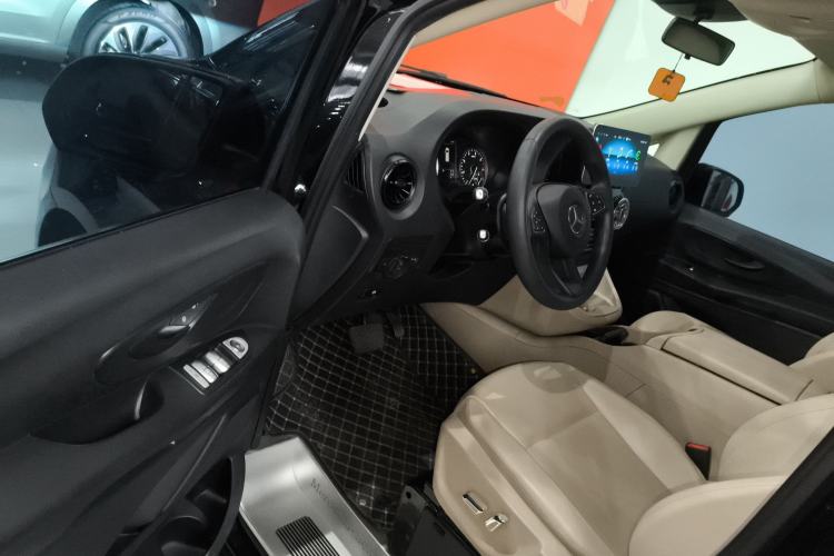 Used Mercedes-Benz Vito 2021 2.0T Elite Version 7 Seats
