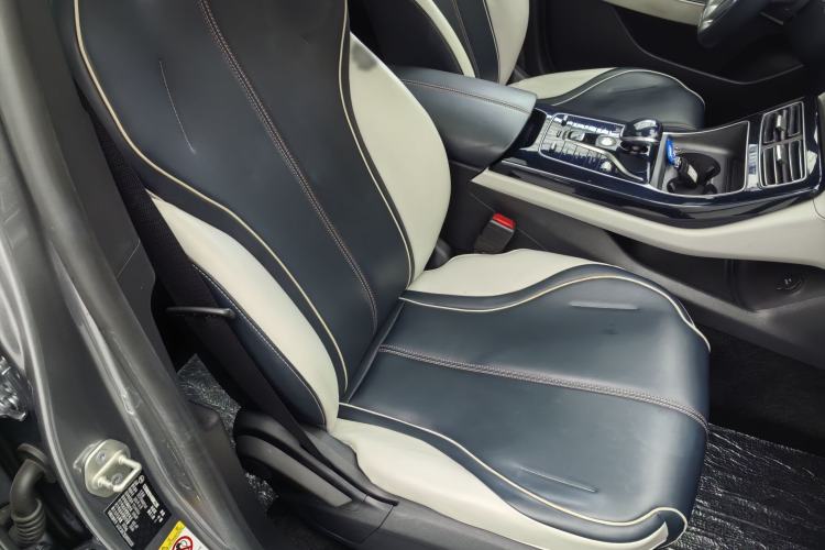 Used BYD Qin PLUS 2021 EV 500KM Luxury Model
