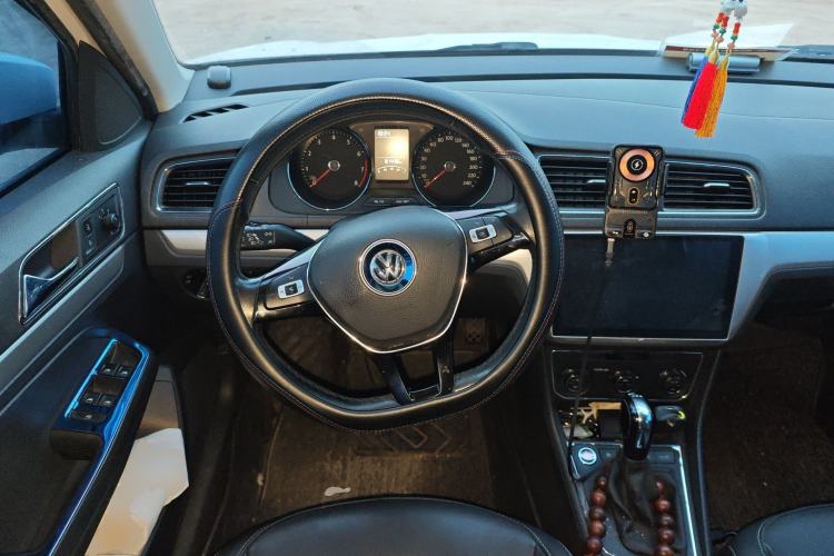 Used Volkswagen Gran Lavida 2017 230TSI DSG Comfort Edition
