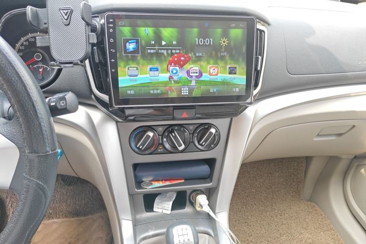 Used Venucia T70 2015 1.6L Manual Ruixing Edition
