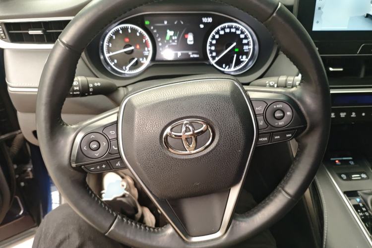 Used Toyota Harrier 2023 2.0L CVT Two-Wheel Drive Entry Version Steering Wheel