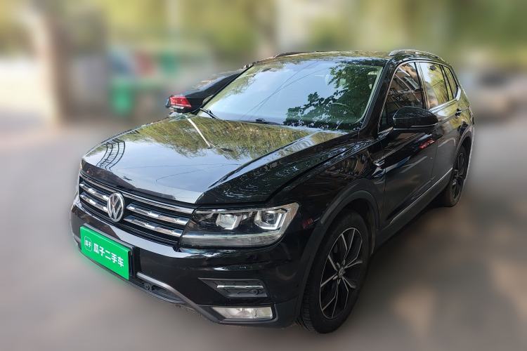 Used Volkswagen Tiguan L 2019 330TSI Automatic Two-Wheel Drive Smart Luxury Version China VI Standard