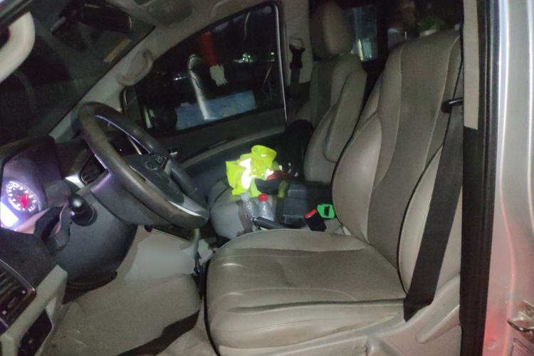 Used JAC Refine M4 2016 2.0L Manual Luxury Smart Version
