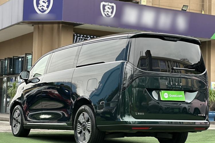 Used Geely Galaxy LEVC L380 2024 140-Degree 6-Seater All-Wheel-Drive Ultra Exterior 2