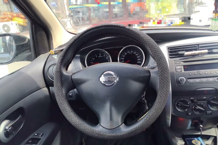 Used Nissan Livina 2015 1.6XE Manual Comfort Edition Steering Wheel