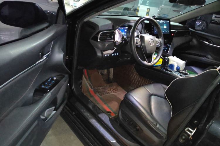 Used Toyota Camry 2021 2.0G Luxury Edition