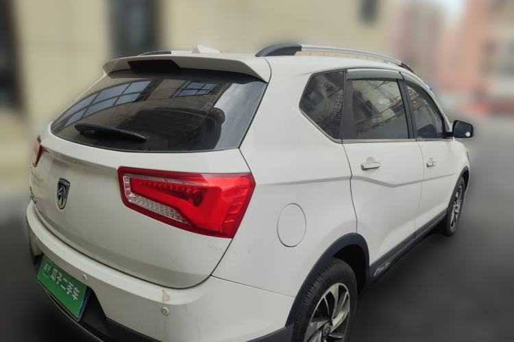 Used Baojun 560 2016 1.5T Manual Luxury Model