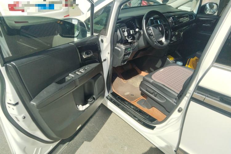 Used Honda Elysion 2019 2.0L Hybrid Luxury Edition
