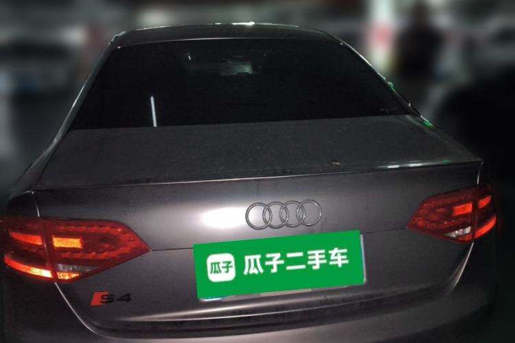 Used Audi A4L 2012 2.0 TFSI automatic standard version Rear