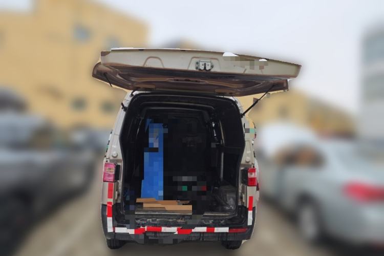 Used Jinbei Hiace X30 2020 1.5L Van Super-Enjoyment Model China VI Standard SWC15M
