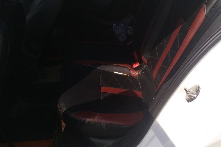 Used Volkswagen Lamando 2018 230TSI DSG Fashion Edition Left Rear Seat