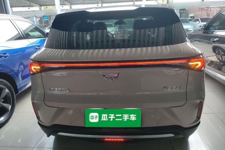 Used Wuling Bingo S 2025 Model 430km Deluxe Edition