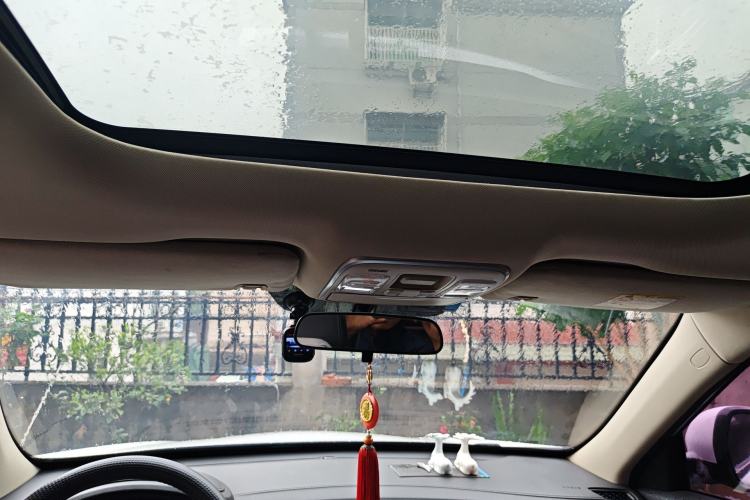 Used Geely Auto Emgrand X7 Sport 2018 1.8TD Automatic Two-Wheel Drive Smart Connect 4G Internet Edition