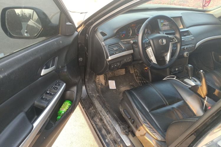 Used Honda Crosstour 2012 2.4L Luxury Edition
