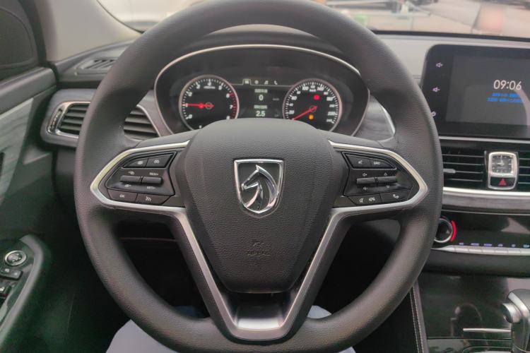 Used Baojun 730 2019 1.5T CVT Flagship Model 7 Seats China VI Emission Standard