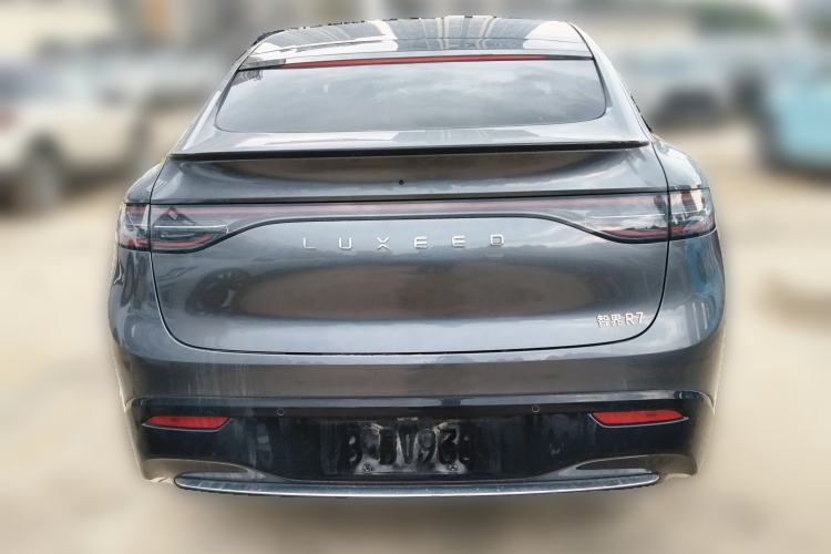 Used Hima Luxeed R7 2024 All-Electric 667 km Max