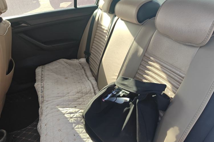 Used Volkswagen Jetta 2017 1.5L Manual Fashion Edition