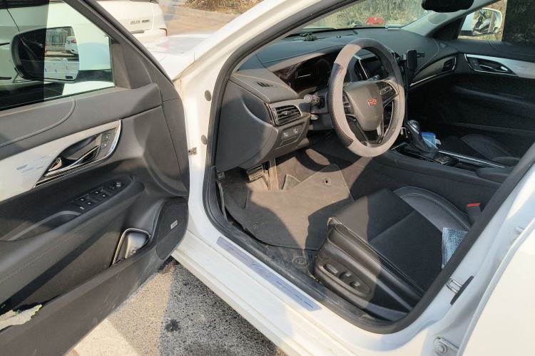 Used Cadillac ATS-L 2017 28T Fashion Edition
