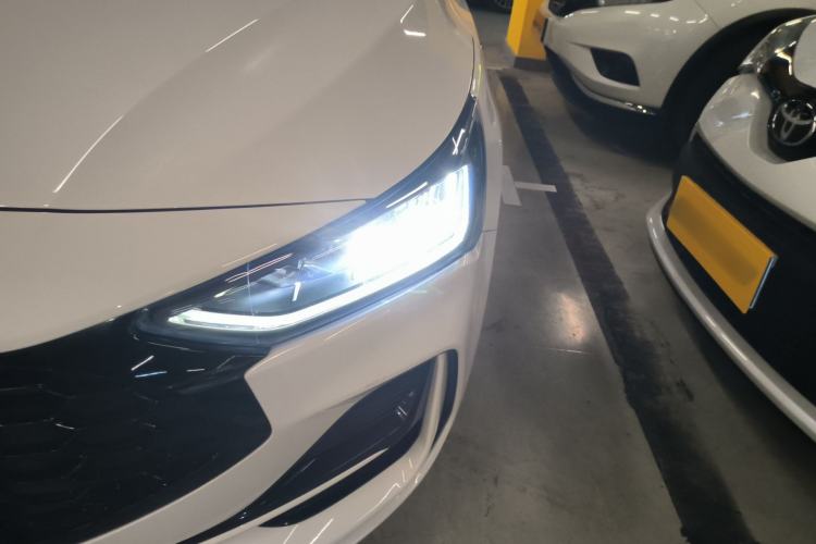 Used Ford Focus 2022 Hatchback EcoBoost 180 Automatic ST Line Left Front Headlight