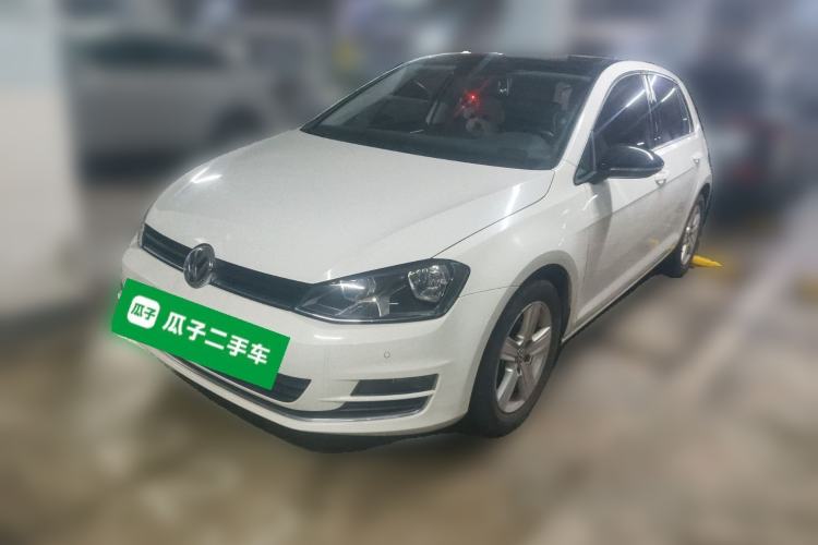 Used Volkswagen Golf 2017 1.6L Automatic Comfort Million-Vehicle Anniversary Edition