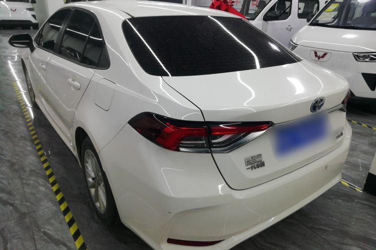 Used Toyota Corolla 2021 Dual-Motor 1.8L E-CVT Elite Edition