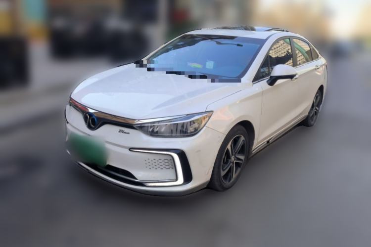 Used BAIC Beijing EU5 2018 R500 Smart Wind Edition