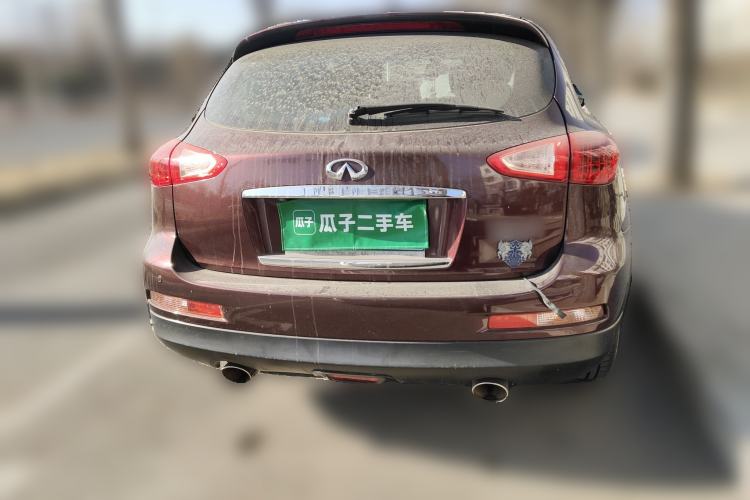 Used Infiniti QX50 2013 2.5L Two-Wheel-Drive Elegant Edition
