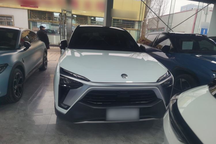 Used Nio ES8 2020 415 km Range 6-Seater Version