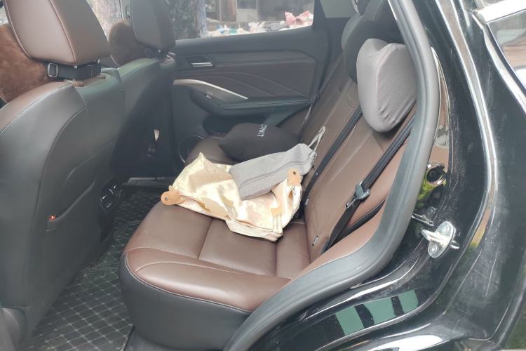 Used Wey VV6 2021 2.0T Two-Wheel Drive Smart Plus
