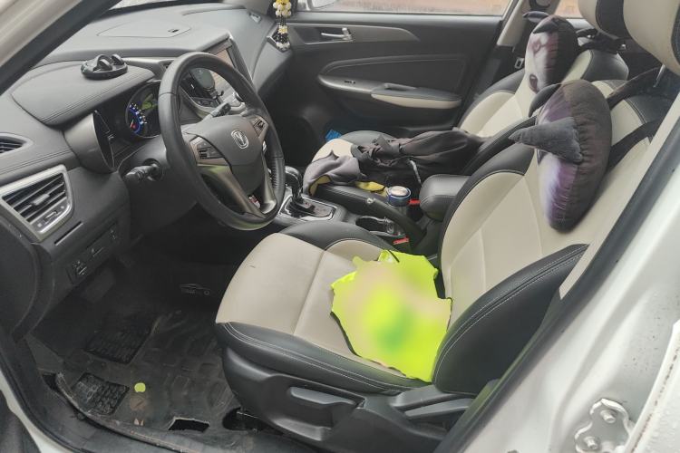 Used Changan CS35 2016 1.6L Automatic Luxury Model China V Standard