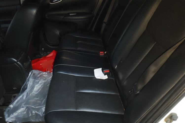 Used Nissan Sylphy 2018 1.6XV CVT Deluxe Edition Left Rear Seat