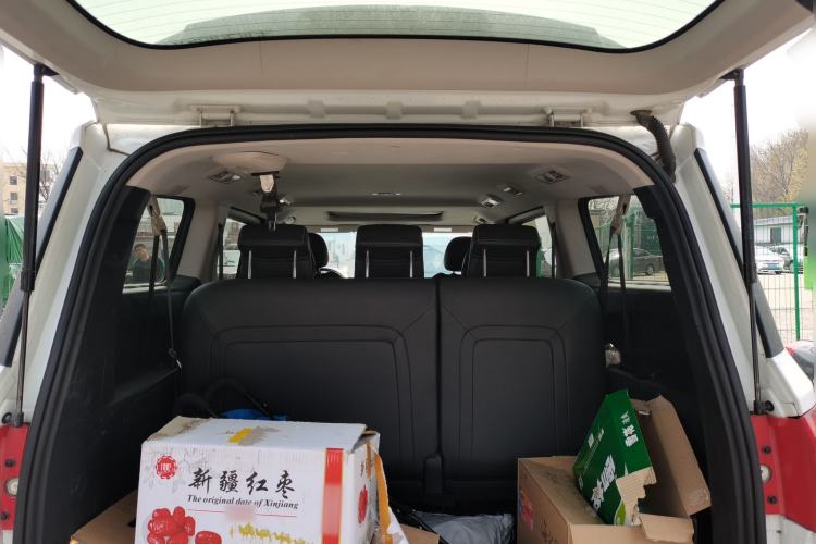 Used SAIC MAXUS G10 2018 PLUS 2.0T Automatic Elite Edition Trunk