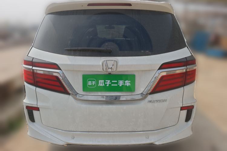 Used Honda Elysion 2016 2.4L Luxury Edition
