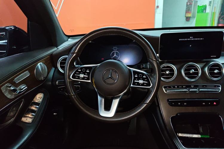 Used Mercedes-Benz GLC 2021 GLC 300 L 4MATIC Dynamic Model
