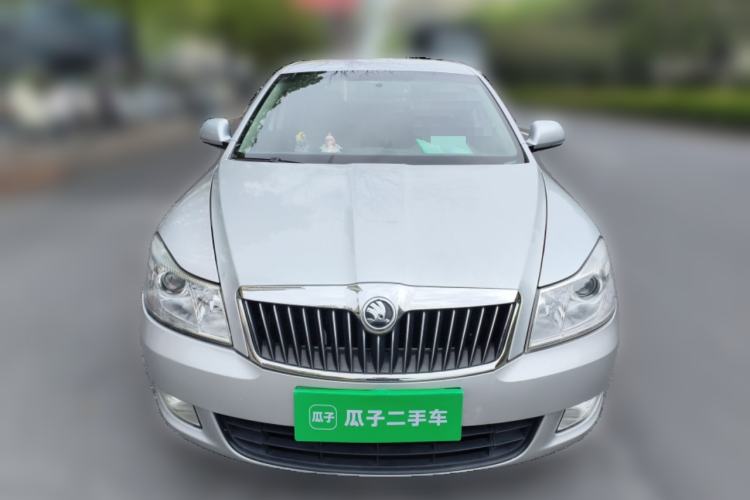Used Skoda Octavia 2013 2.0L Automatic Yijie Edition Front