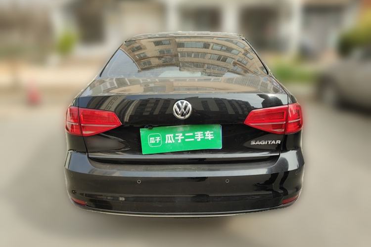 Used Volkswagen Sagitar 2017 1.6L Manual Comfort Model
