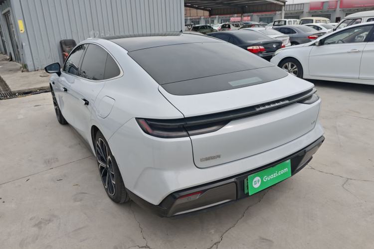 Used Geely Galaxy E8 2025 700 km Long-Range Intelligent Driving Version Rear Left 45 Deg