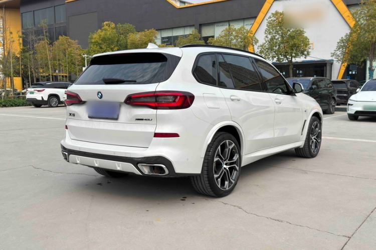 Used BMW X5 2022 Restyled xDrive 40Li Luxury Edition M Sport Package
