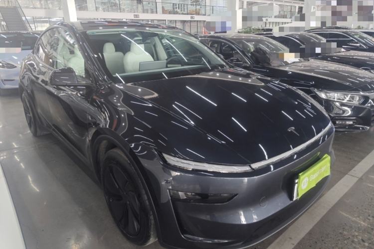 Used Tesla Model Y 2025 Rear-Wheel Drive First Edition
