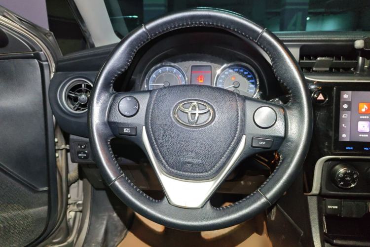 Used Toyota Corolla 2017 Revised Version 1.2T S-CVT GL-i Leather Edition Steering Wheel