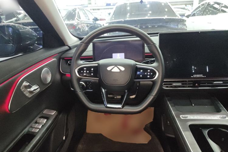 Used Chery Fengyun A8L 2025 1.5 TGDI 145 km Luxury Version Steering Wheel