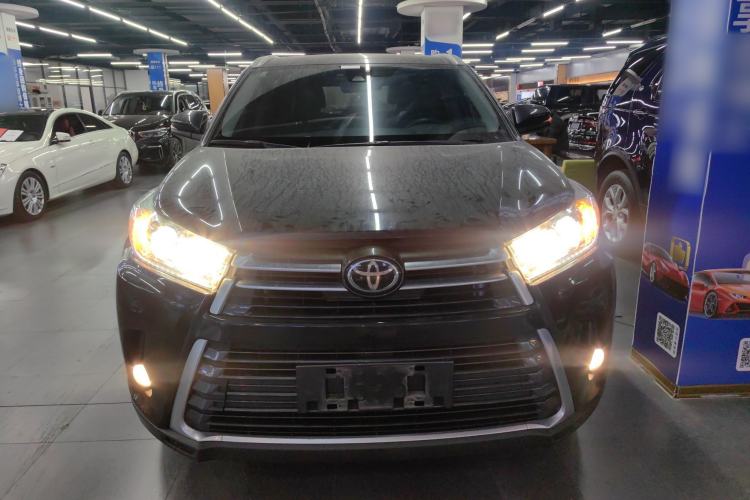 Used Toyota Highlander 2021 2.0T Four-Wheel Drive Prestige Version 7 Seats