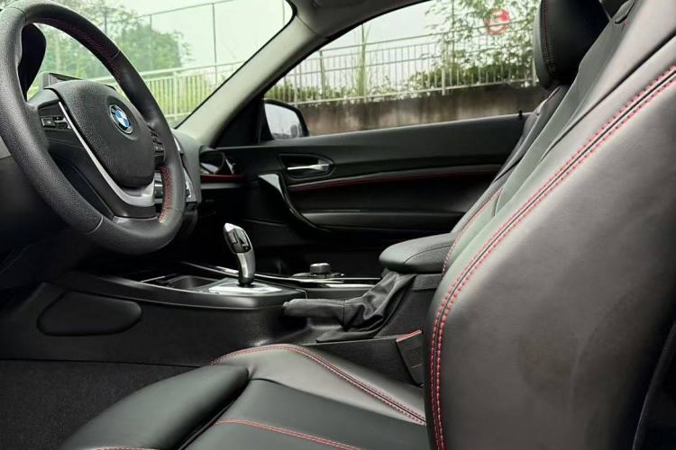 Used BMW 2 Series (Import) 2014 220i Sport Design Package