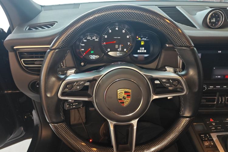 Used Porsche Macan 2021 Macan 2.0T

